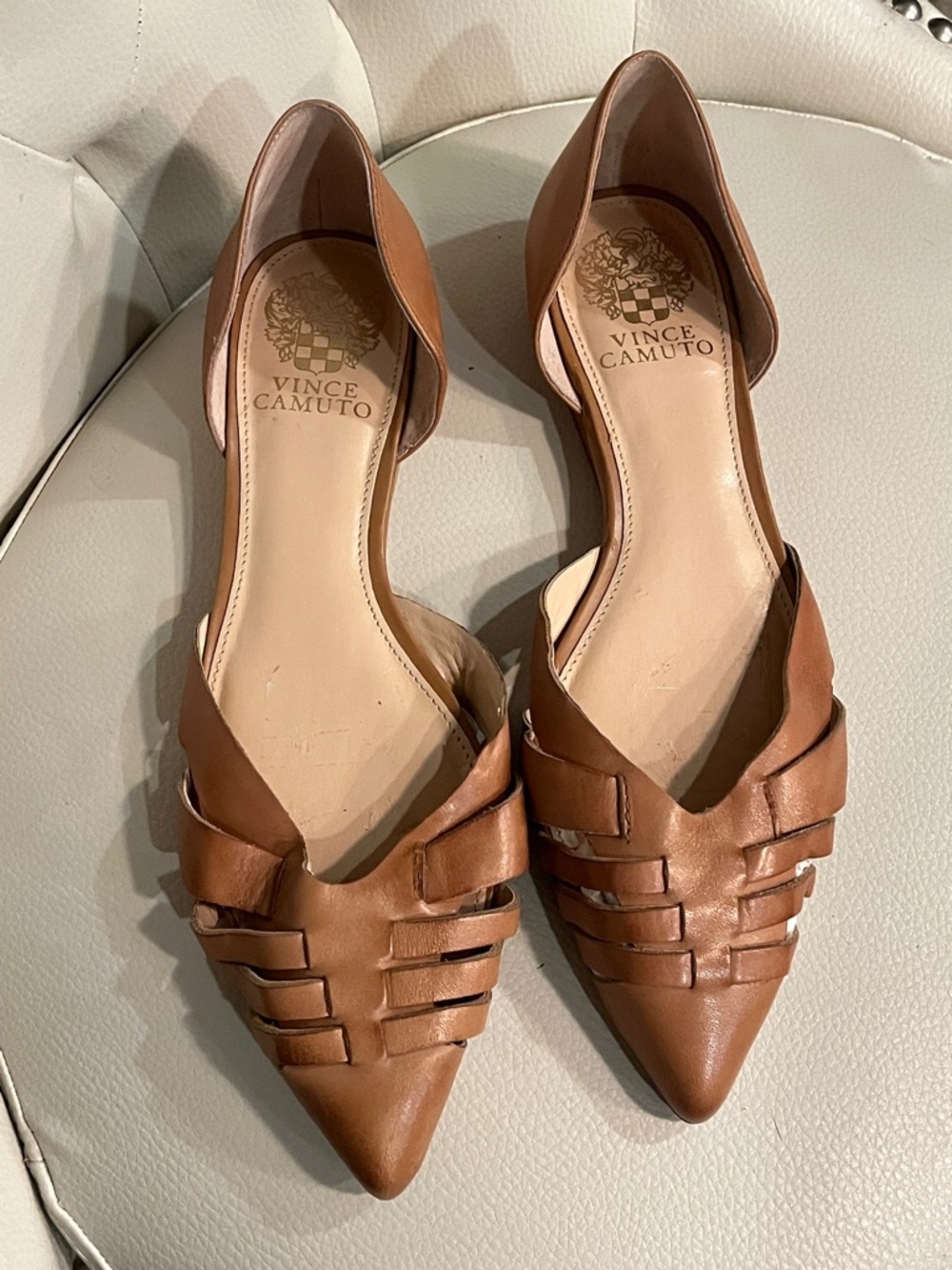 Vince Camuto Women's Tan Leather Pointed D'Orsay Flats Size 8 - Picture 3 of 11